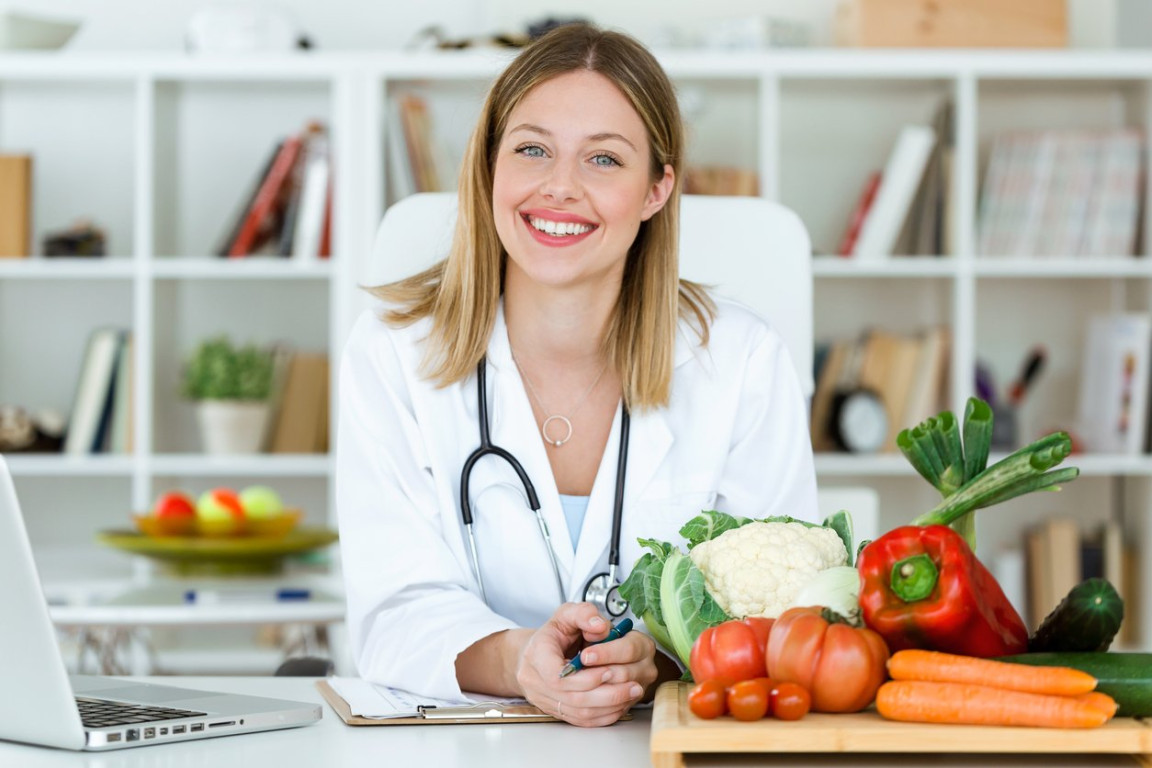 Imagem ilustrativa do curso Estudos Em Nutrição Aplicada A Enfermagem