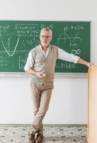 Imagem ilustrativa do curso Docência No Ensino de Matemática