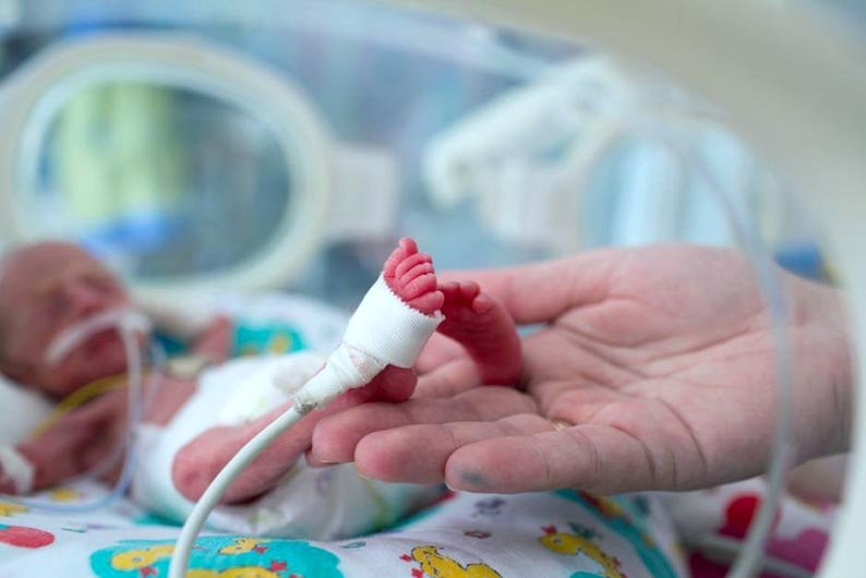 Imagem ilustrativa do curso Terapia Intensiva Pediátrica e Neonatal: Abordagem Multidisciplinar