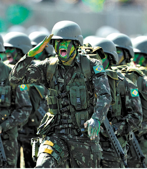 Imagem ilustrativa do curso Direito Penal Militar e Processo Penal Militar