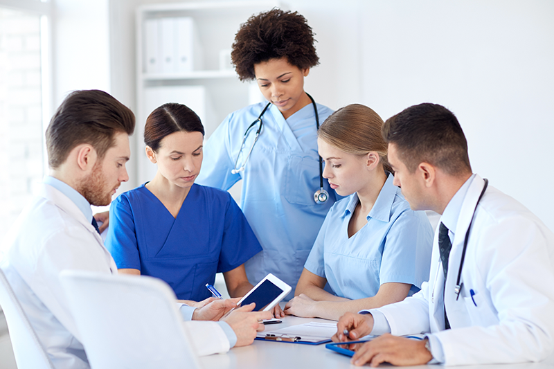 Imagem ilustrativa do curso Administração Hospitalar e Recursos Humanos