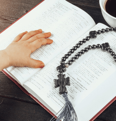 Imagem ilustrativa do curso História das Religiões
