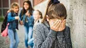 Imagem ilustrativa do curso VIOLÊNCIA ESCOLAR