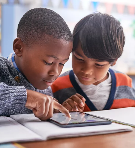 Imagem ilustrativa do curso Gestão Escolar e Educação Digital